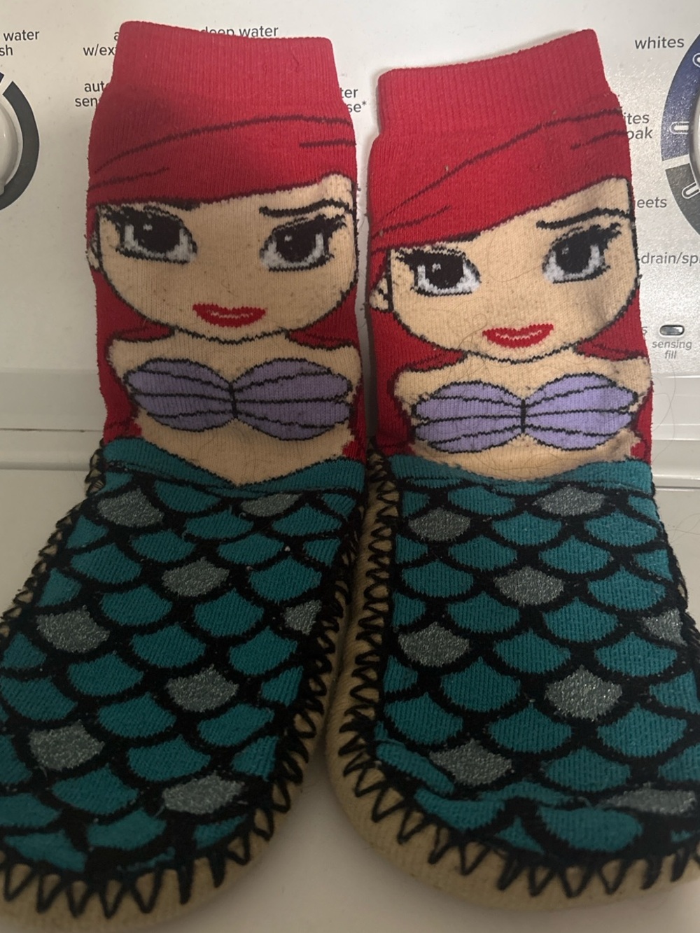Disney Ariel Mermaid Kids Slipper Socks Non Slip Grip Bottom Size 4